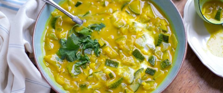 soup recipe turmeric and zucchini soup